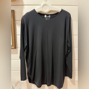 📍NWOT NANSO black sleepwear size XL